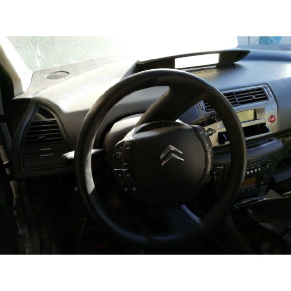 citroën c4 berlina del año 2011