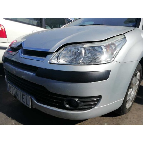 citroën c4 berlina del año 2004