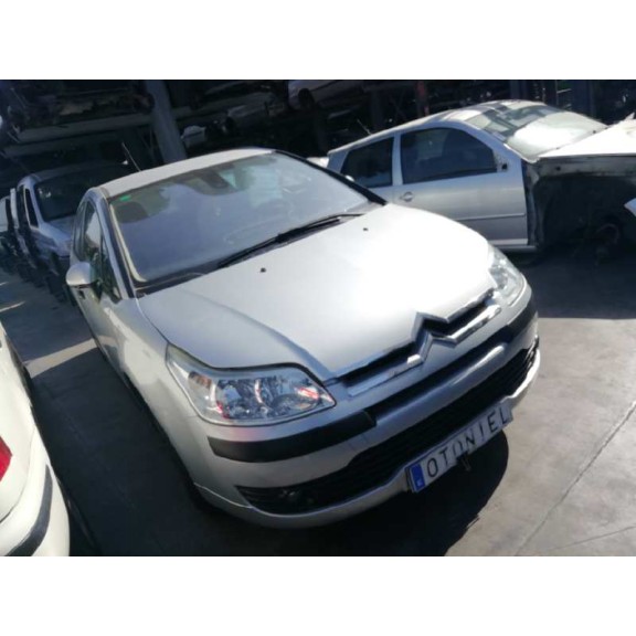 citroën c4 berlina del año 2004