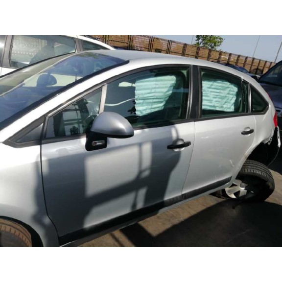 citroën c4 berlina del año 2004