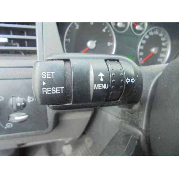 ford focus c-max (cap) del año 2004