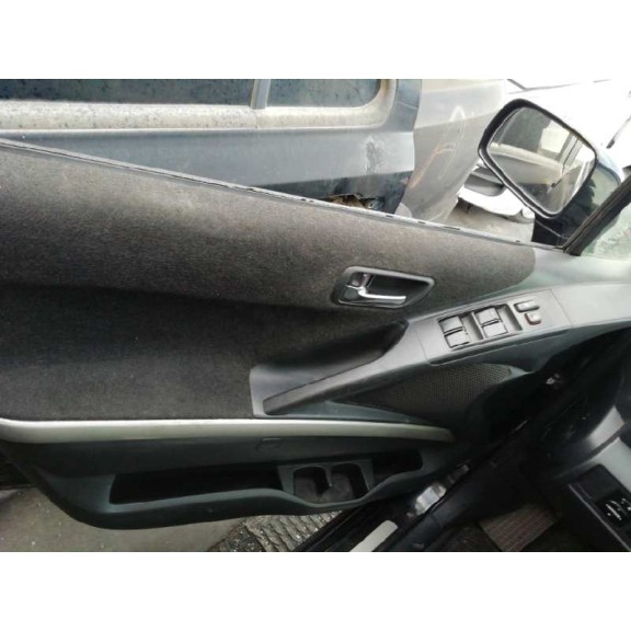 toyota corolla verso (r1) del año 2005