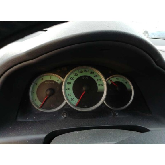 toyota corolla verso (r1) del año 2005