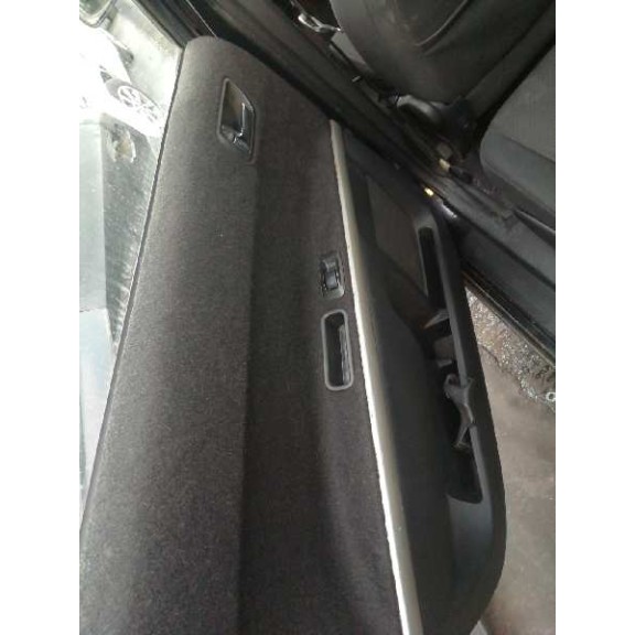 toyota corolla verso (r1) del año 2005