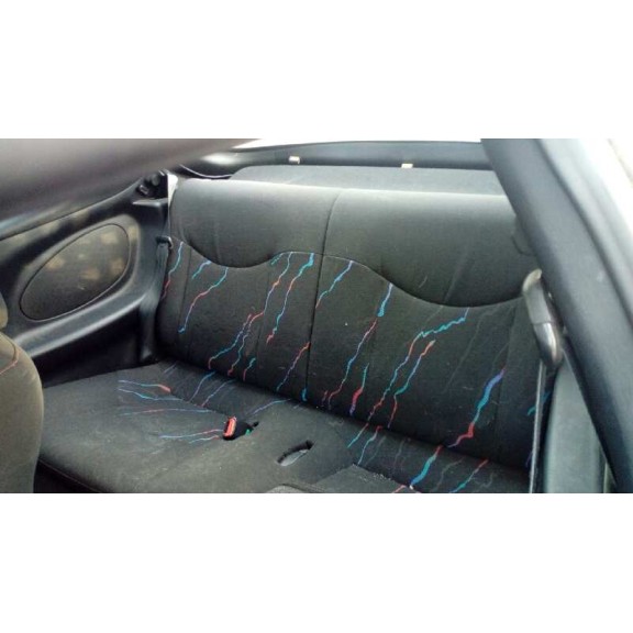 hyundai coupe (rd) del año 2001