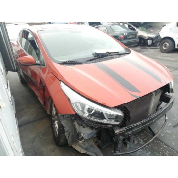 kia pro_cee´d ( ) del año 2014