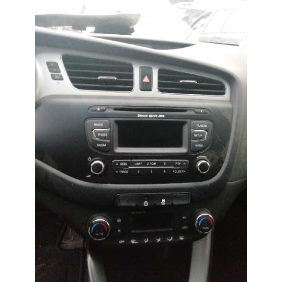 kia pro_cee´d ( ) del año 2014