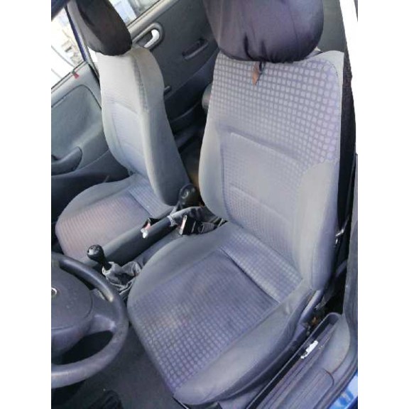 opel corsa c del año 2003