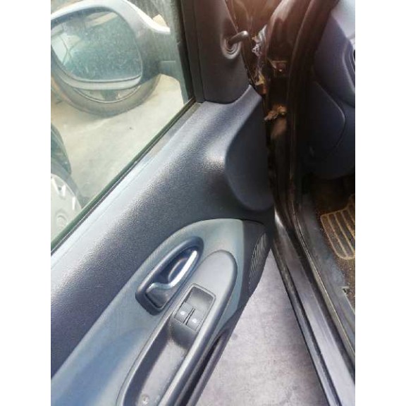 renault clio ii fase ii (b/cb0) del año 2005