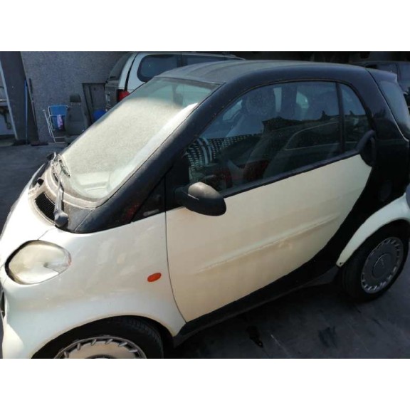 smart micro compact car del año 2001