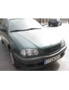toyota avensis berlina (t 22) del año 1999