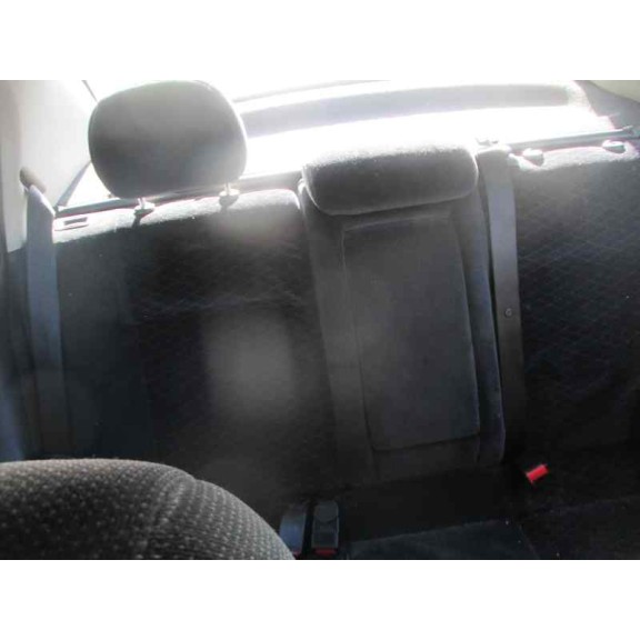 opel astra g berlina del año 2001