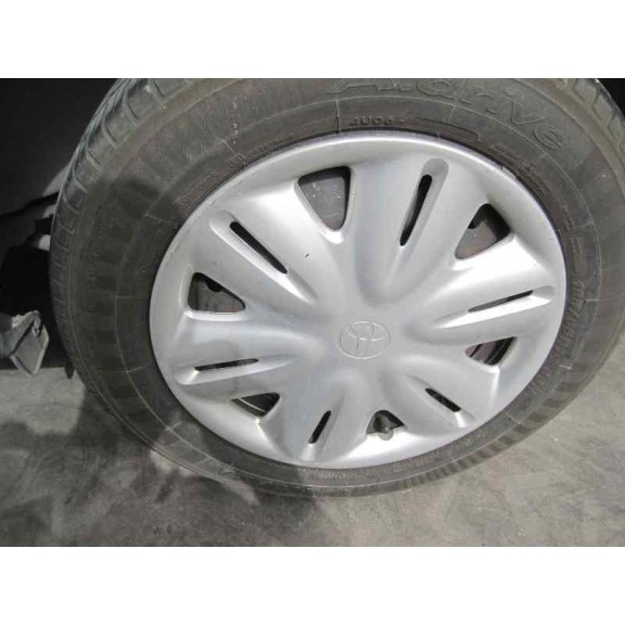 toyota avensis berlina (t 22) del año 1999