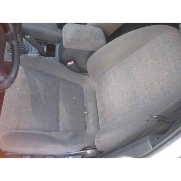 mitsubishi santamo (hyundai) del año 2001