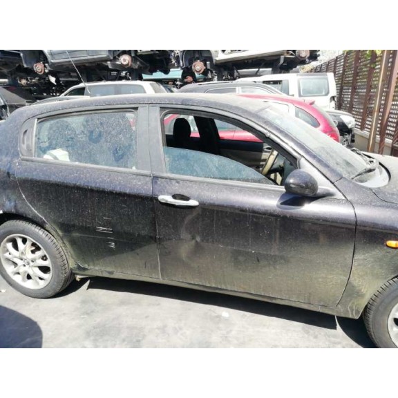 alfa romeo 147 (190) del año 2002