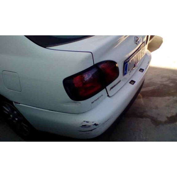 nissan primera berlina (p11) del año 1999