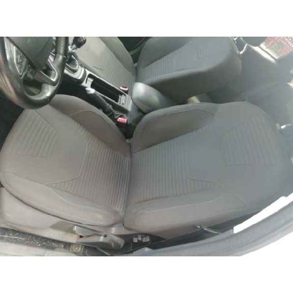 ford focus turn. del año 2016