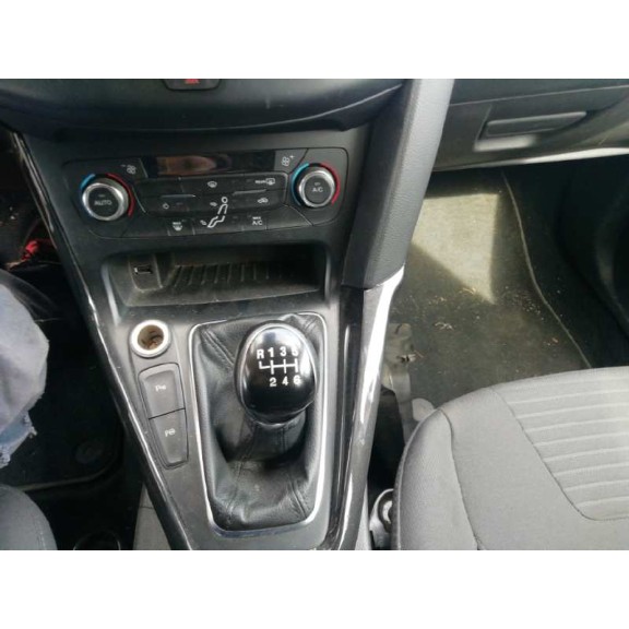 ford focus turn. del año 2016