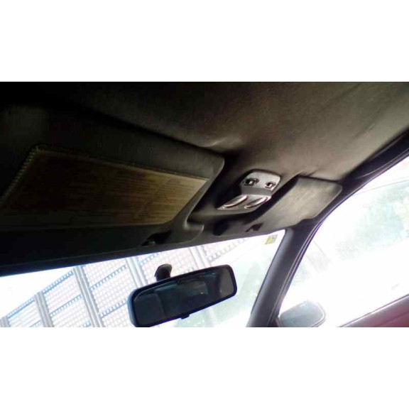 nissan primera berlina (p11) del año 1999