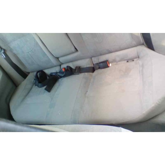 nissan primera berlina (p11) del año 1999