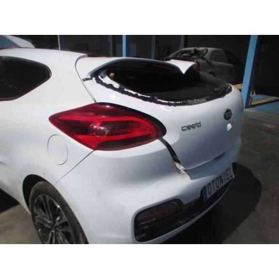 kia pro_cee´d ( ) del año 2013