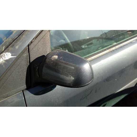 ford focus berlina (cap) del año 2006