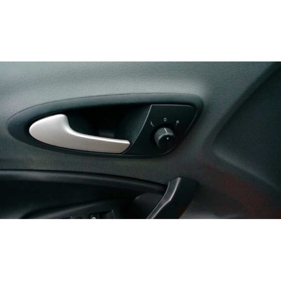 seat ibiza (6j5) del año 2009