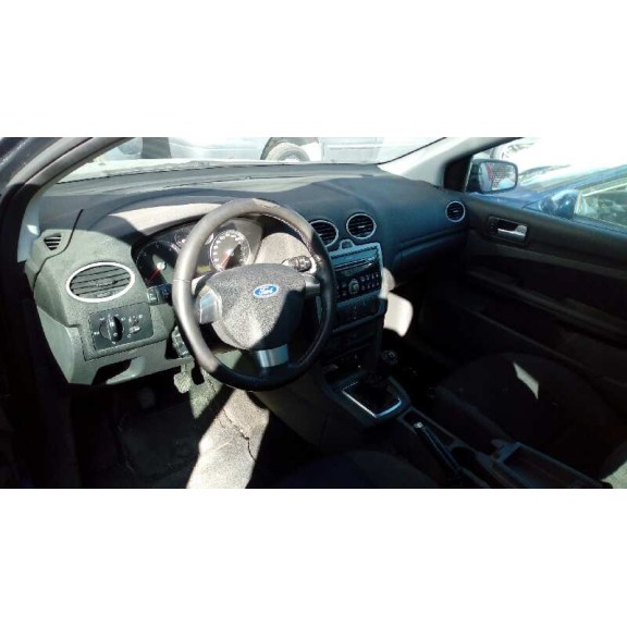 ford focus berlina (cap) del año 2006
