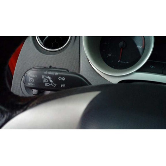 seat ibiza (6j5) del año 2009