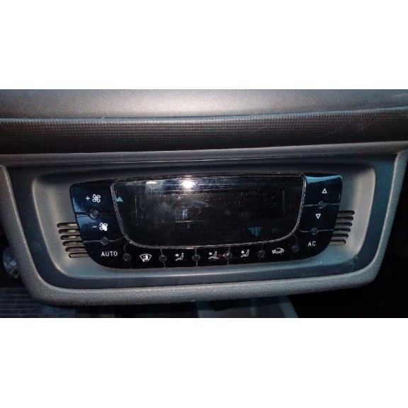 seat ibiza (6j5) del año 2009