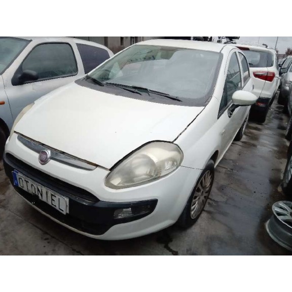 fiat punto (evo) (199) del año 2011