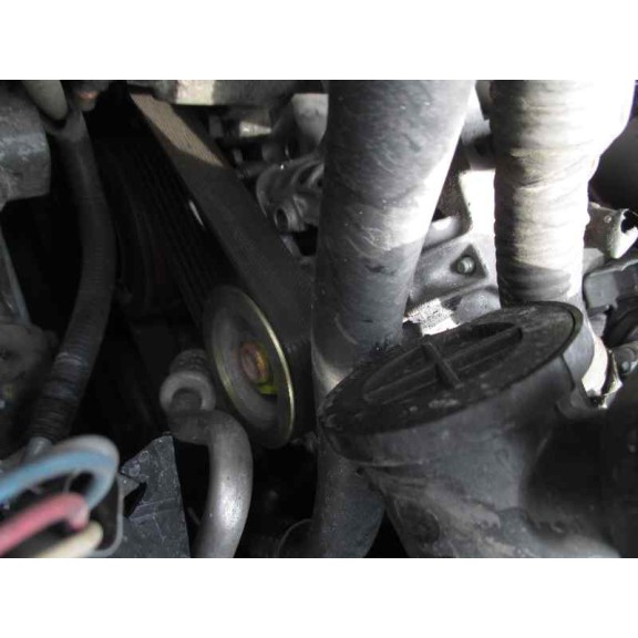 toyota avensis berlina (t25) del año 2004