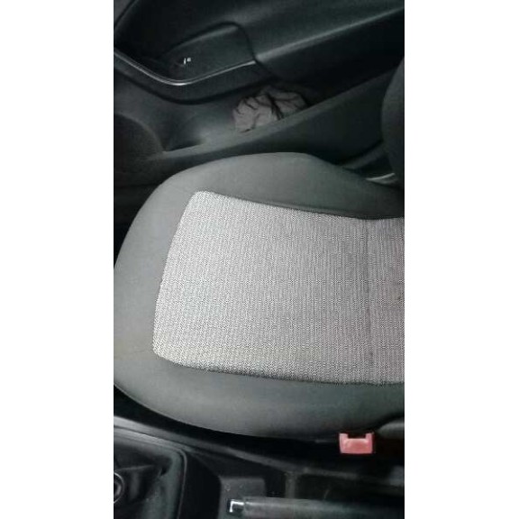 seat ibiza (6j5) del año 2009