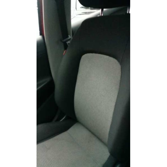 seat ibiza (6j5) del año 2009