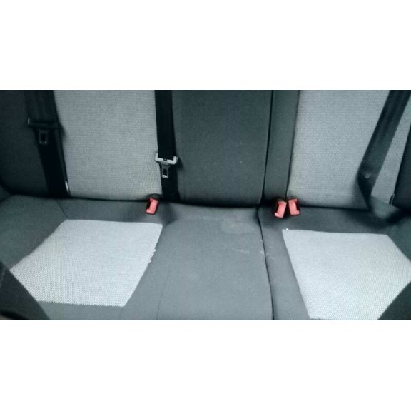 seat ibiza (6j5) del año 2009