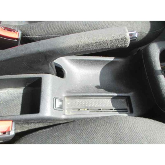 volkswagen passat berlina (3b2) del año 1997