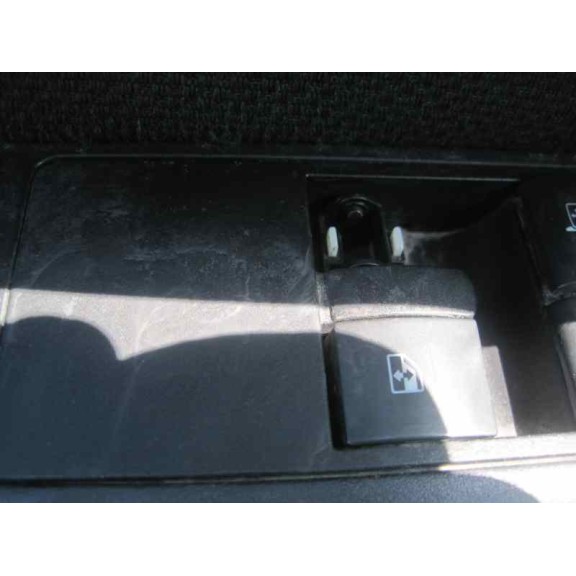 opel astra h berlina del año 2005