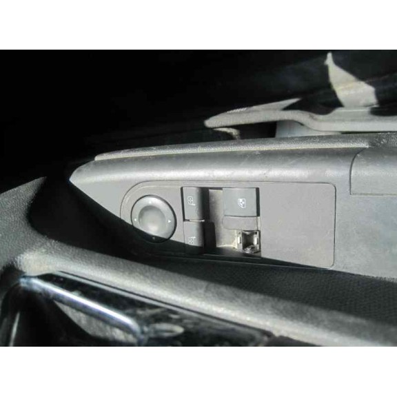 opel astra h berlina del año 2005