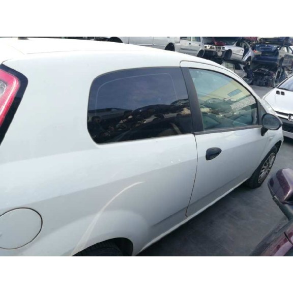 fiat punto (199) del año 2012