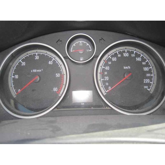 opel astra h berlina del año 2005