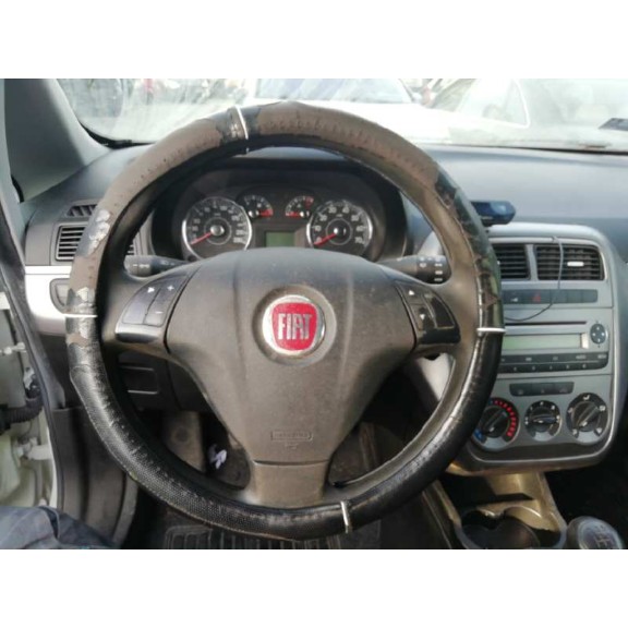 fiat punto (199) del año 2012