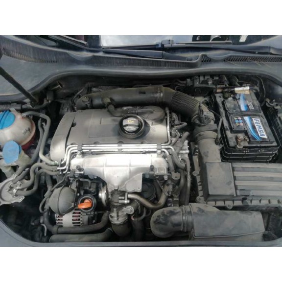 volkswagen golf v berlina (1k1) del año 2004