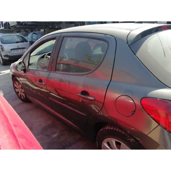 peugeot 207 del año 2006