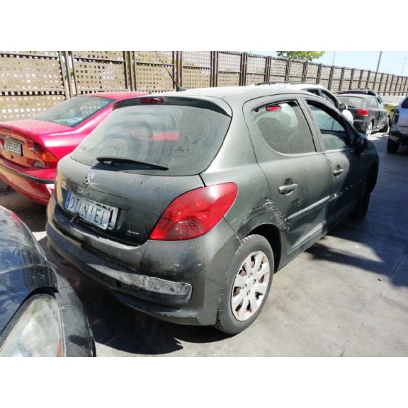 peugeot 207 del año 2006