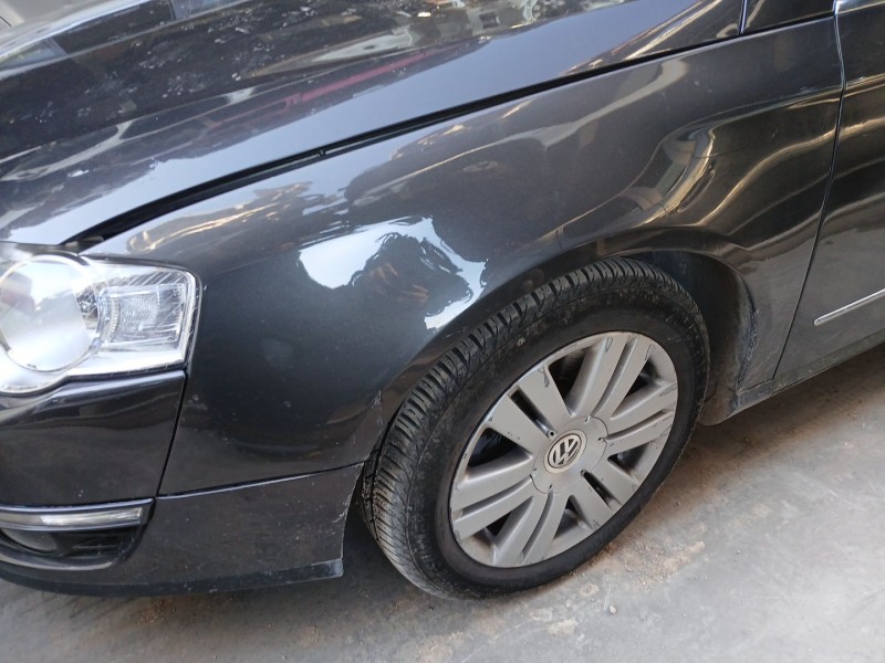 Recambio de aleta delantera izquierda para volkswagen passat b6 (3c2) 2.0 tdi 16v referencia OEM IAM 3C0821021  