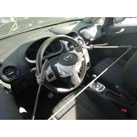 opel corsa d del año 2007