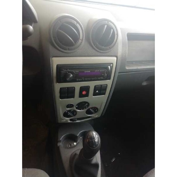 dacia logan del año 2010