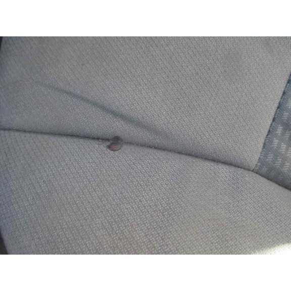 seat ibiza (6l1) del año 2004