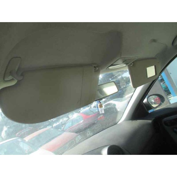 seat ibiza (6l1) del año 2004
