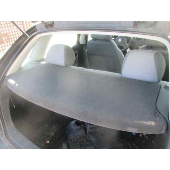 seat ibiza (6l1) del año 2004